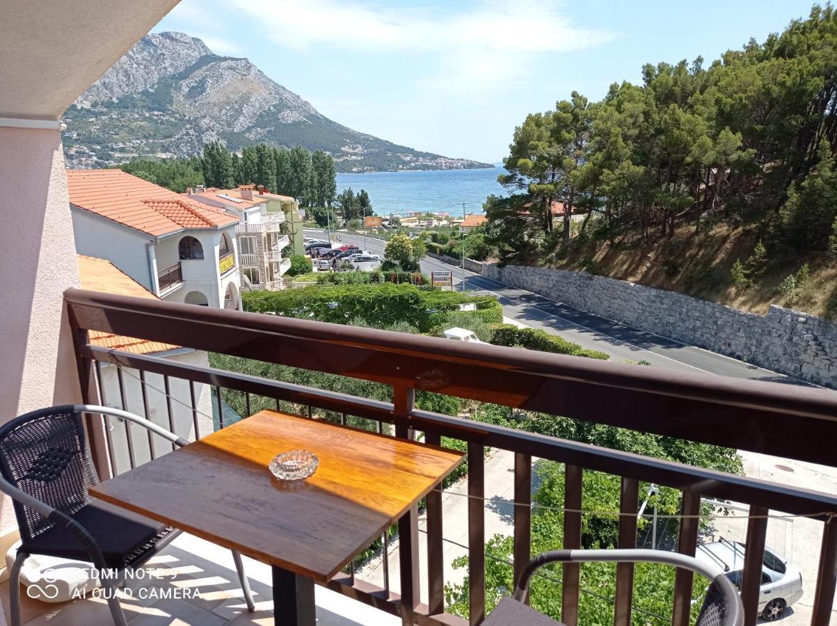 Apartments Mihovil Omiš Exterior foto